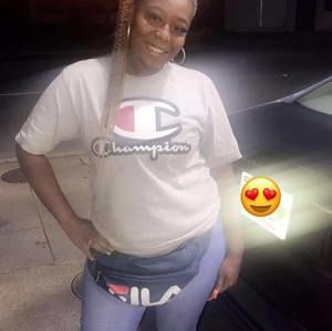 Meet your Posher, Paulisha